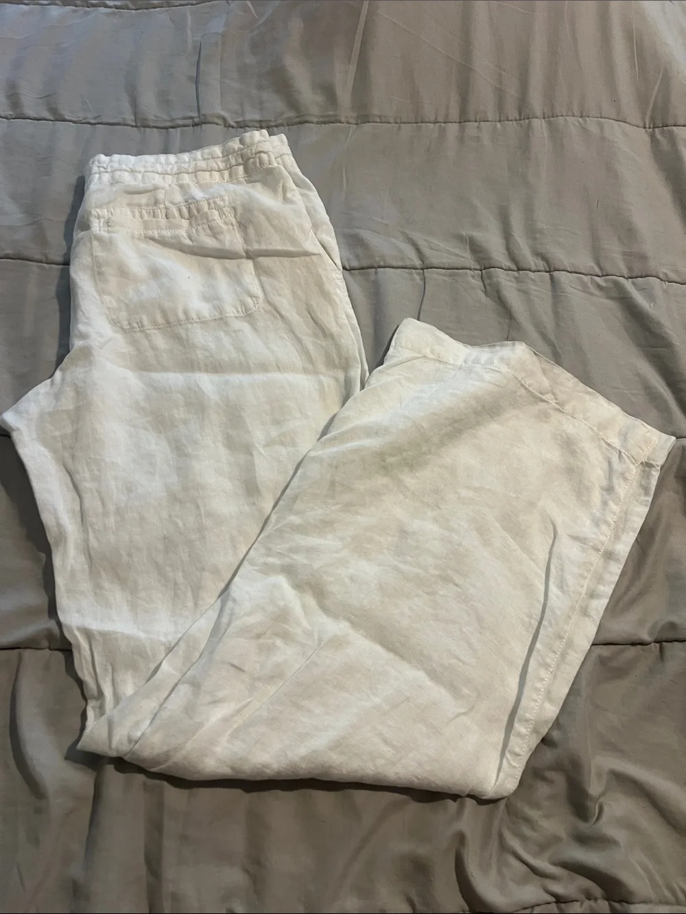 Banana Republic Men’s Linen Drawstring Pants — White